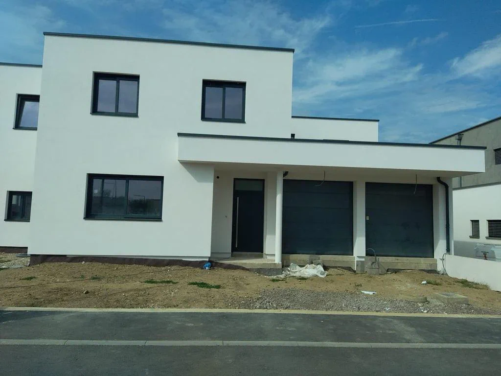 Rénovation complète maison ancienne - Travaux maçonnerie Moselle